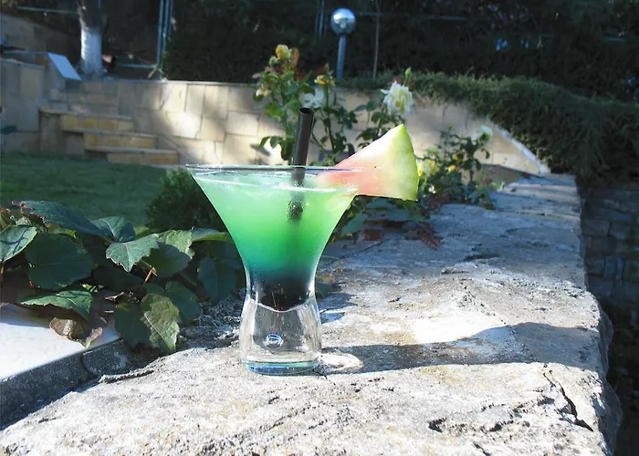 Milennia Family מלון דירות