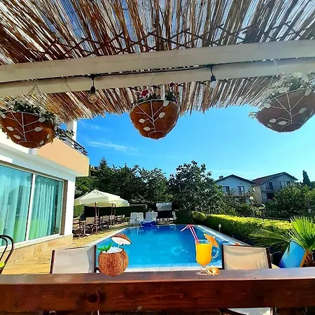 Milennia Family סאני ביץ'