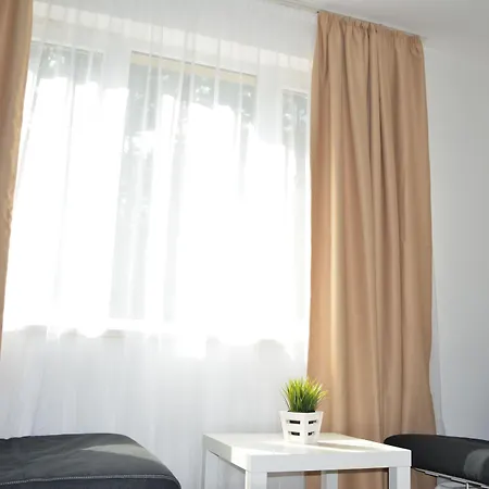 Milennia Family מלון דירות 4*