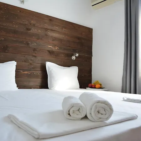 Milennia Family מלון דירות