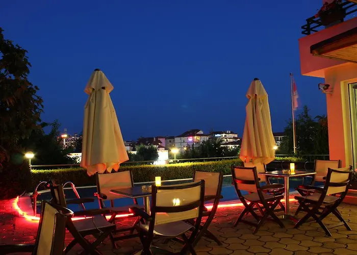 Aparthotel Milennia Family