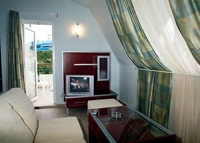 Aparthotel Milennia Family 4*