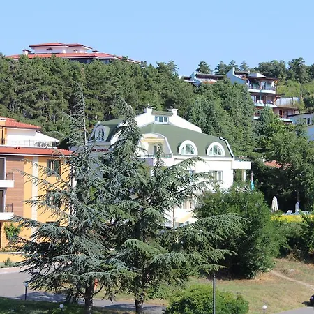 Lägenhetshotell Milennia Family 4*